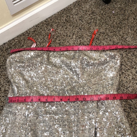 Monique Lhullier Midi Dress Size 12 Champagne Beige Silver Sequin Strapless Gown - Picture 7 of 9